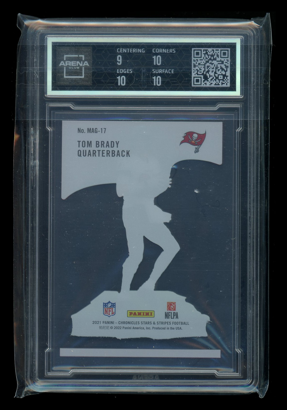 2022 Panini Chronicles Magnitude Tom Brady #MAG-17 Football Arena Club 9.5