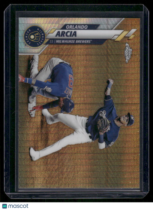 2019 Topps Chrome Orlando Arcia #140 Gold Refractor Baseball