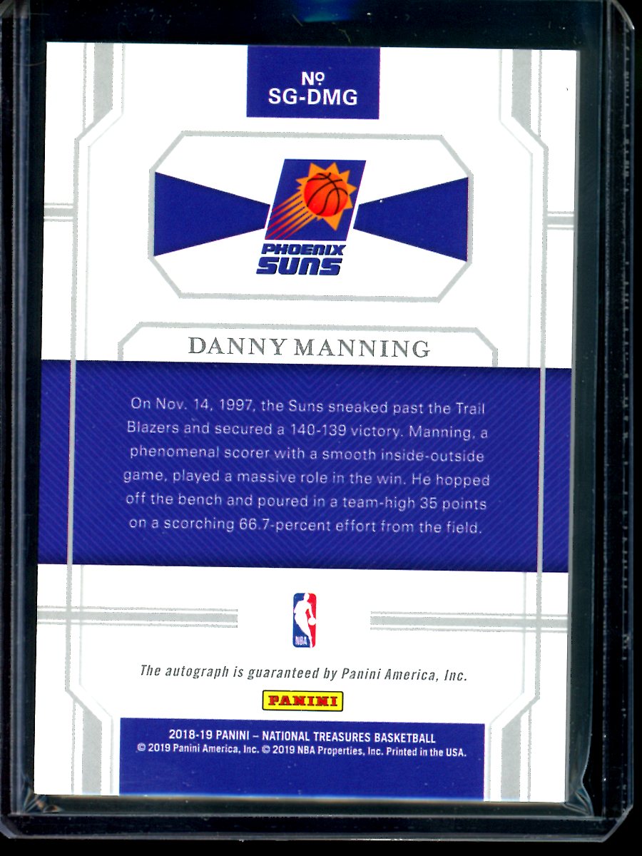 2018-19 Panini National Treasures Danny Manning #SG-DMG 4/99 RC Autographed