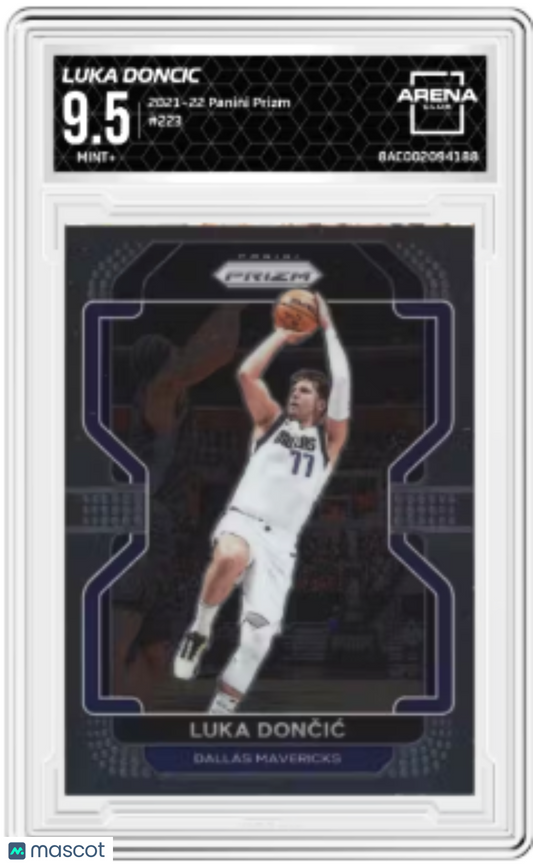 2021-22 Panini Prizm Luka Dončić #223 Basketball Arena Club 9.5
