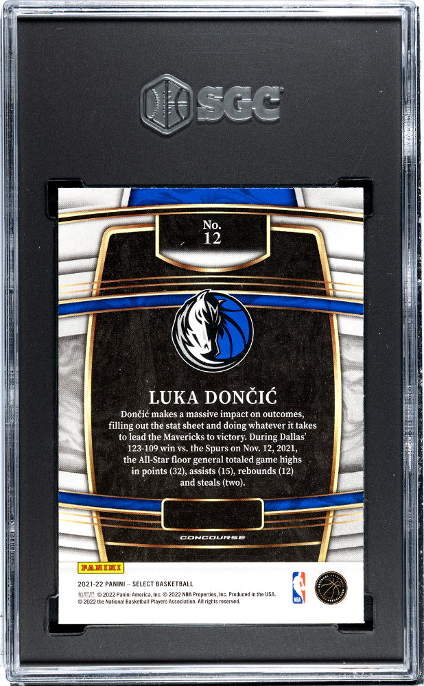 2021 Panini Select Luka Doncic #12 Blue Retail Basketball SGC 9.5