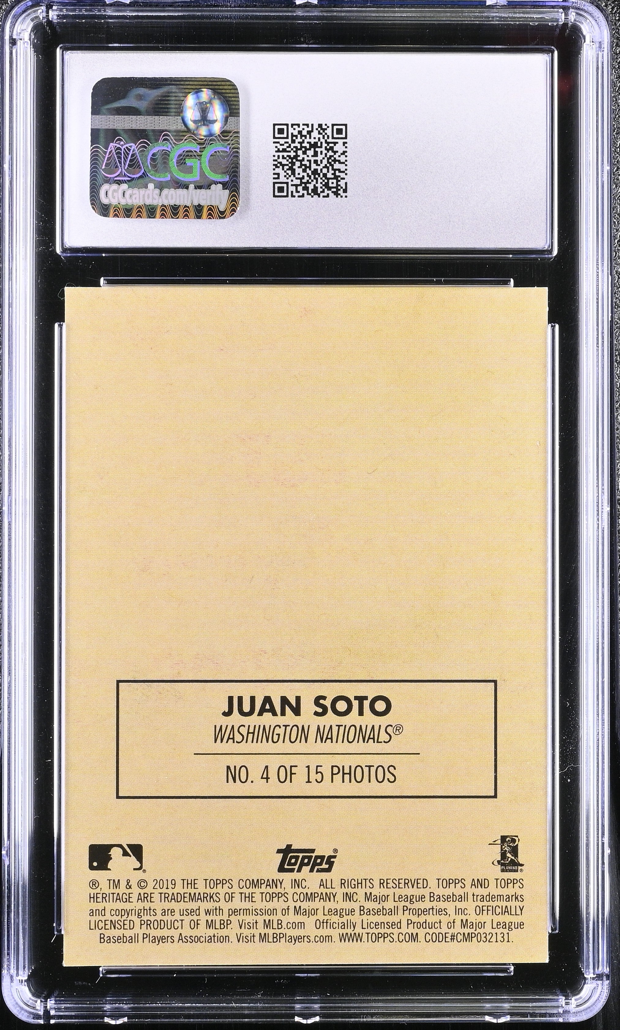 2019 Heritage Juan Soto #4 '70 Cloth Stickers Baseball CGC 9