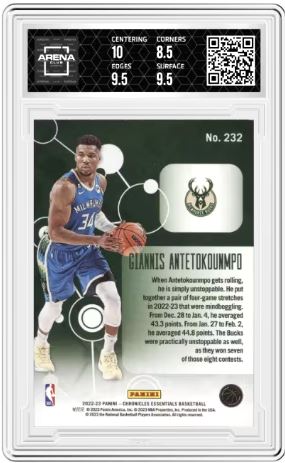 2022-23 Panini Chronicles Giannis Antetokounmpo #232 Essentials Pink Basketball