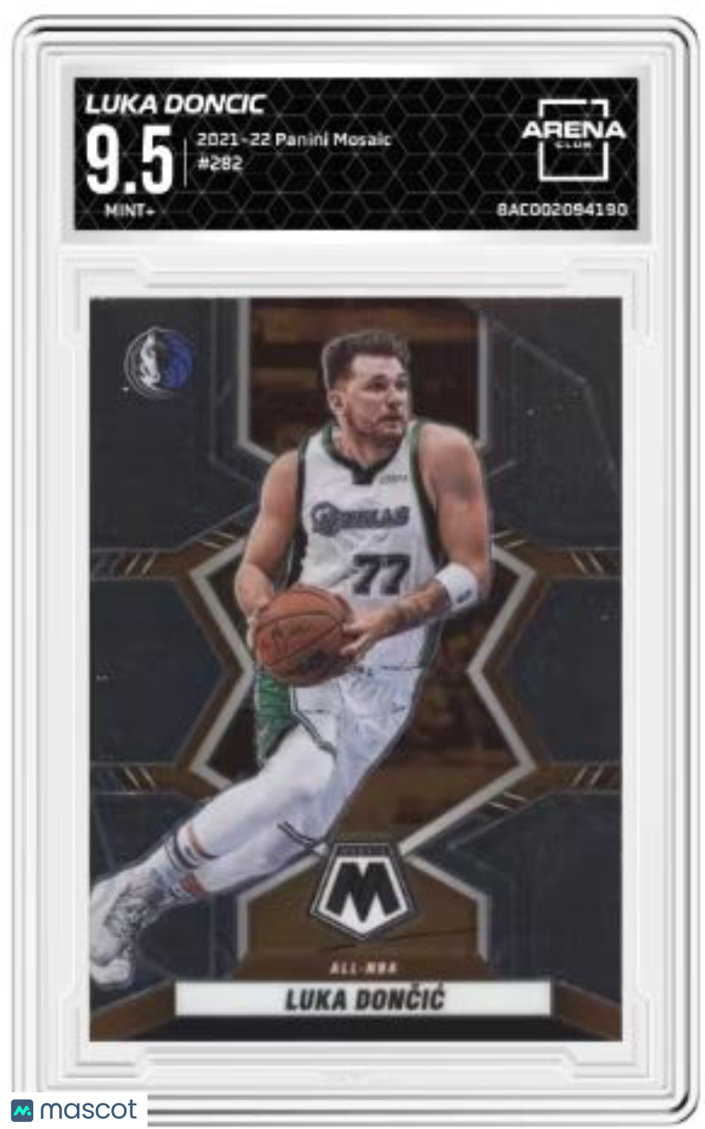 2021-22 Panini Mosaic Luka Dončić #282 Basketball Arena Club 9.5